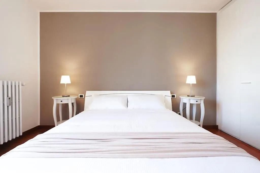 Ampio Bilocale City Life - Mirable Pm Milan 0*,  Italy
