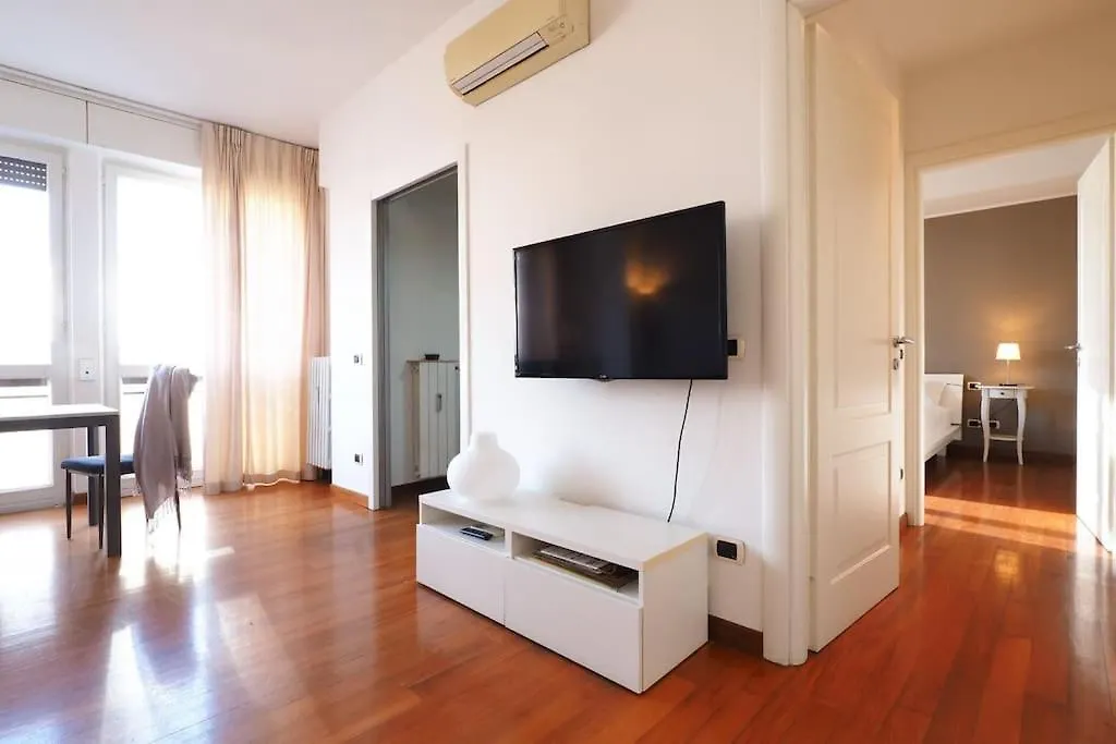 Apartment Ampio Bilocale City Life - Mirable Pm Milan