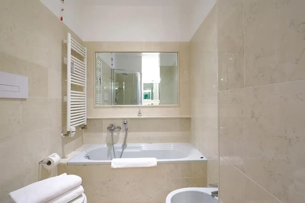 Ampio Bilocale City Life - Mirable Pm Milan Apartment