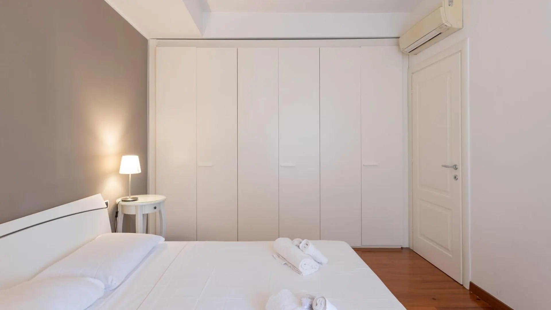 Ampio Bilocale City Life - Mirable Pm Milan Italie